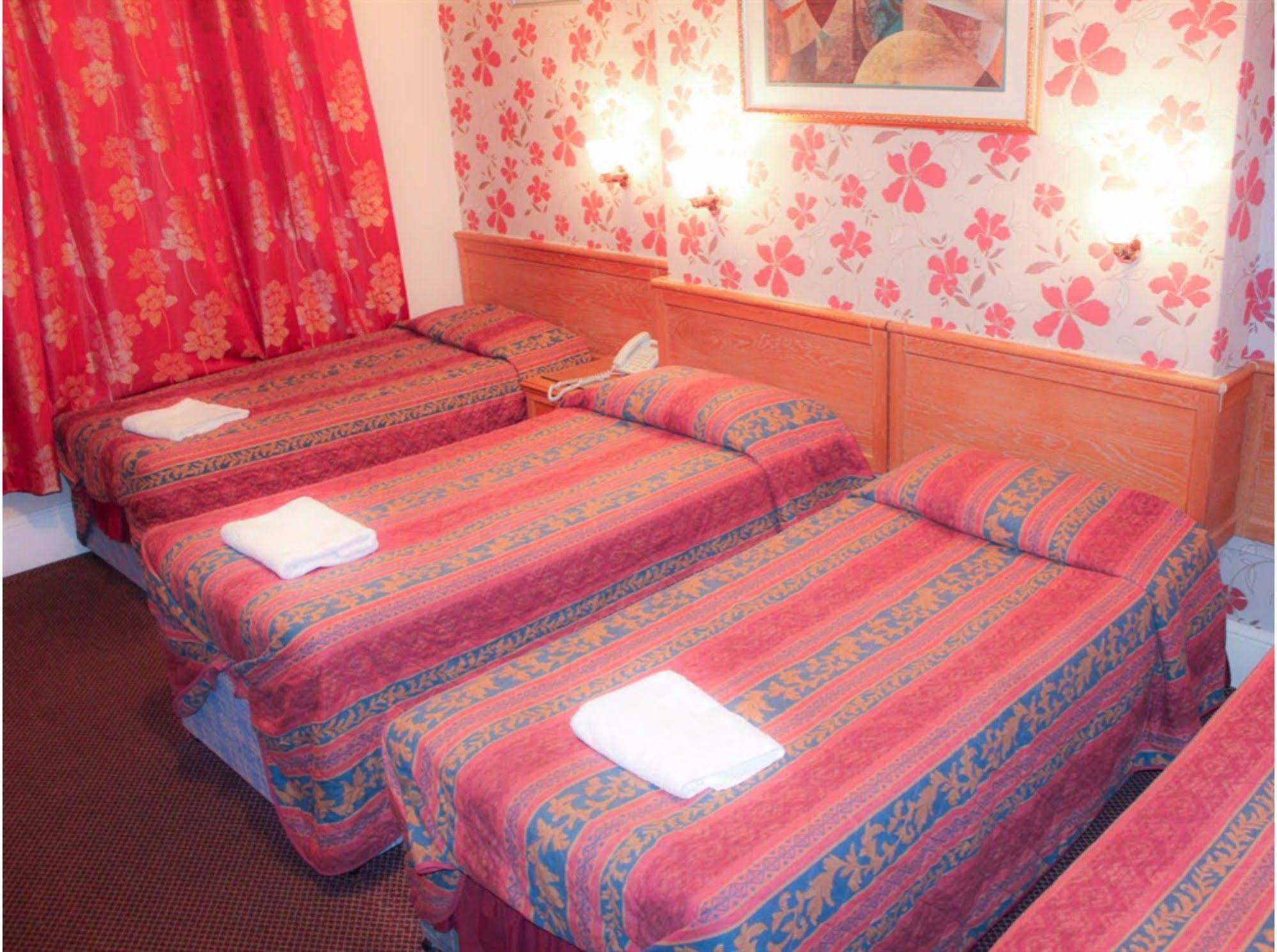 Lampton Guest House Hounslow Exteriör bild