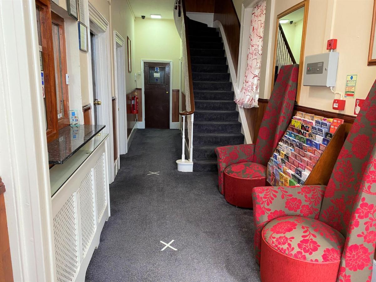 Lampton Guest House Hounslow Exteriör bild