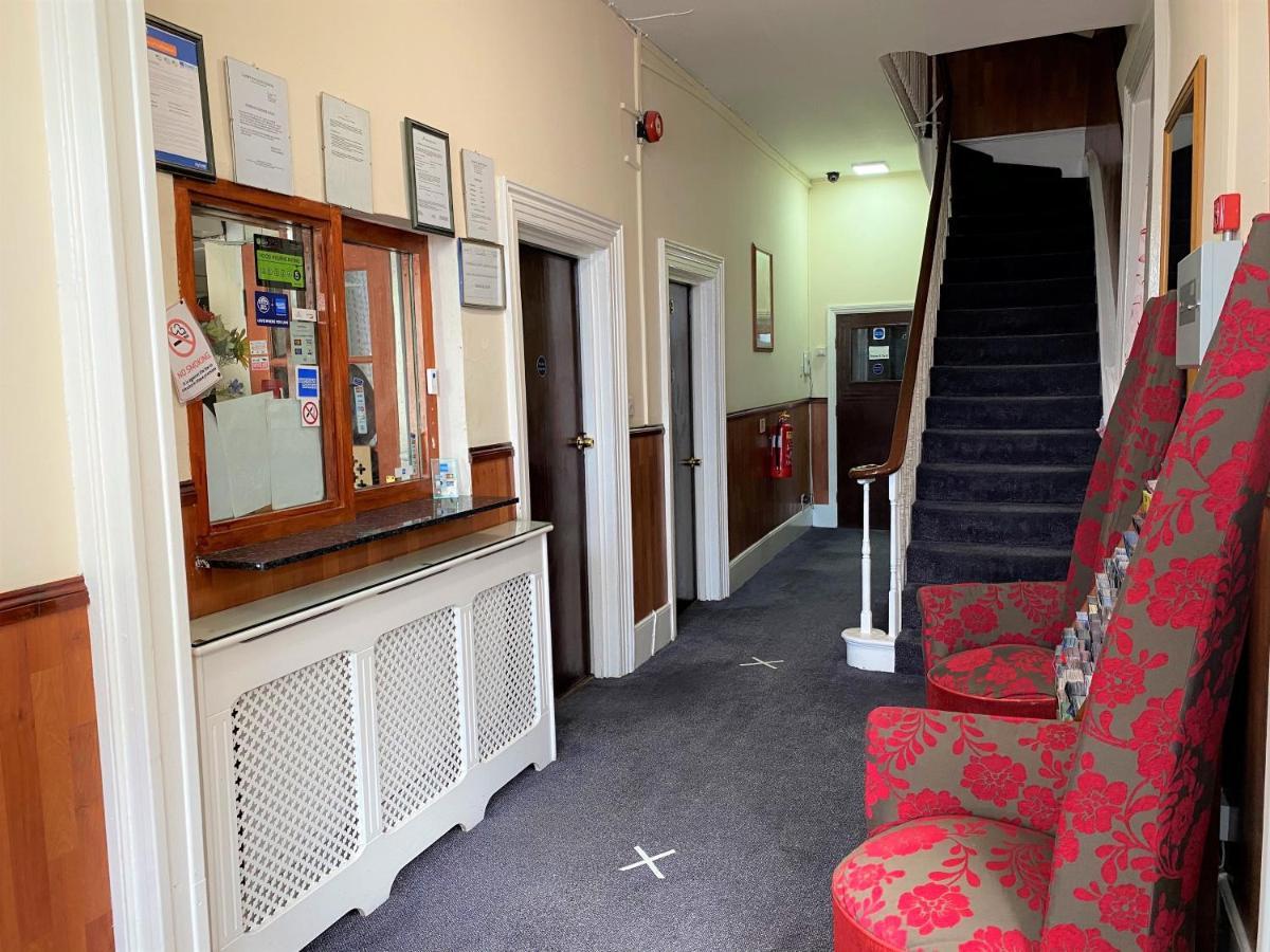 Lampton Guest House Hounslow Exteriör bild